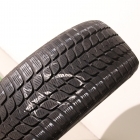 Bridgestone BLIZZAK LM-25V