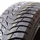 Kumho WI31+ studded