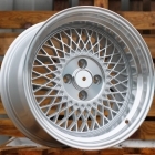 R15 x 8.3J 4x100