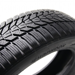 Hankook HANKOOK W330