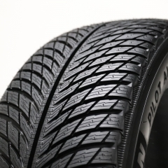 Michelin PILOT ALPIN 5 SUV MO1