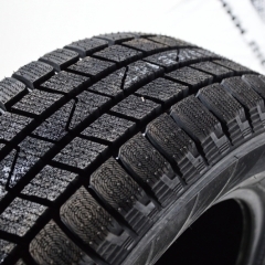 Hankook WINTER I*CEPT IZ (W606)