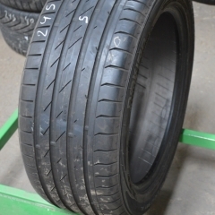 Nokian Hakka Black