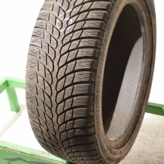 Bridgestone Blizzak LM-32S