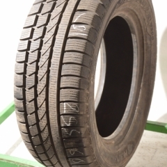 Hankook IceBear W300