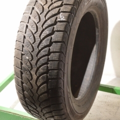 Bridgestone Blizzak LM-32