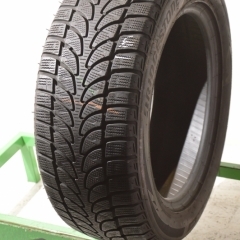 Bridgestone Blizzak LM-80 EVO