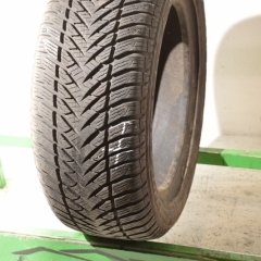 Goodyear Eagle UltraGrip