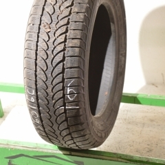 Bridgestone Blizzak LM-32