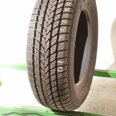 Hankook W400