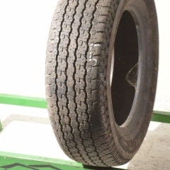 Bridgestone Dueler H/T 689