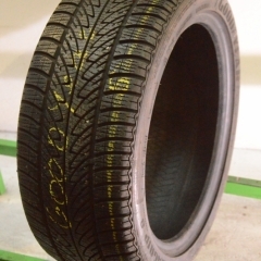 Goodyear UltraGrip 8 Performance