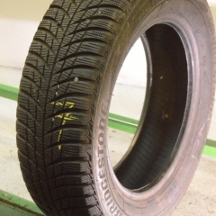 Bridgestone Blizzak LM001