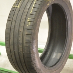 Pirelli P Zero PZ4