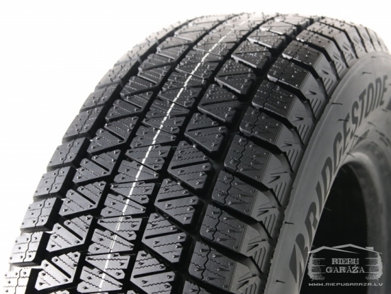 Bridgestone BLIZZAK DM-V3