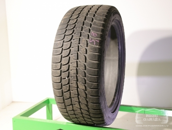 Bridgestone Blizzak LM25V