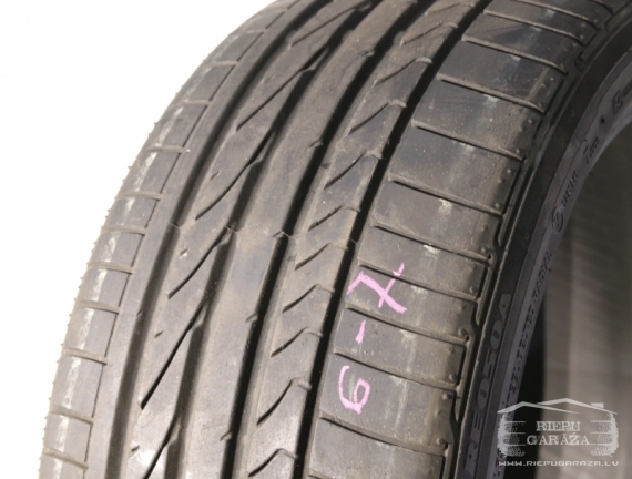 Bridgestone Potenza RE050