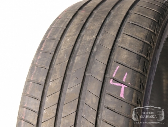 Bridgestone Turanza T005