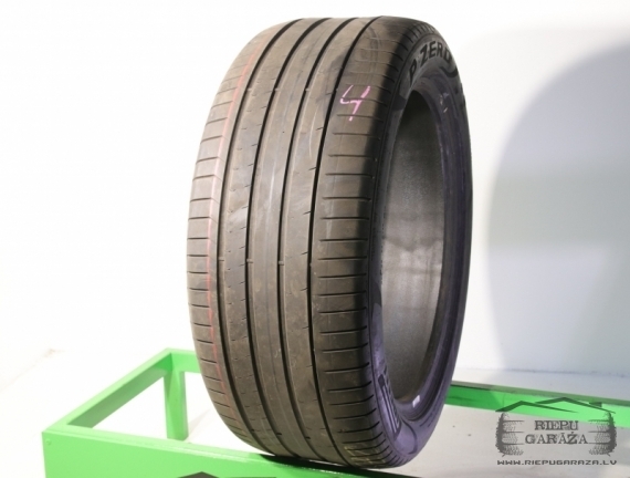 Pirelli P Zero PZ4