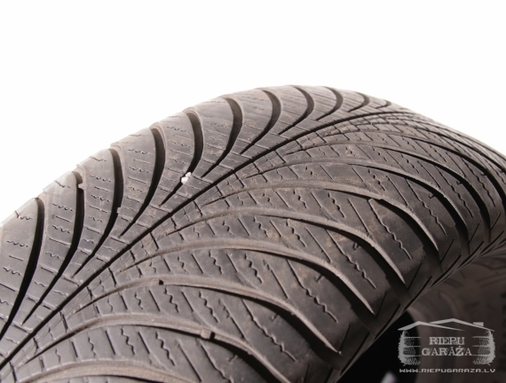 Goodyear Vector 4Seasons G2