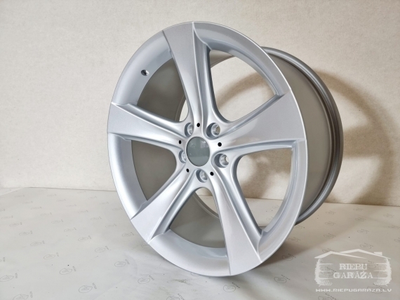 R18 x 8.5;9.5J 5x120