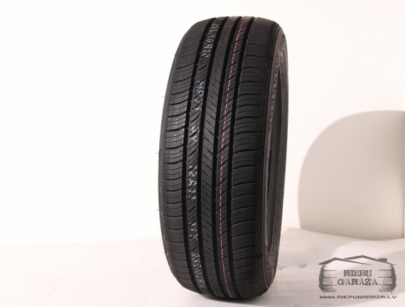 Kumho Crugen HP71