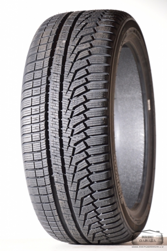 Hankook W320B