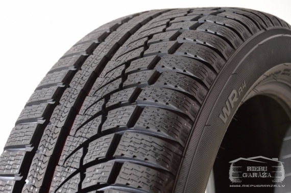 Nokian WR A4T