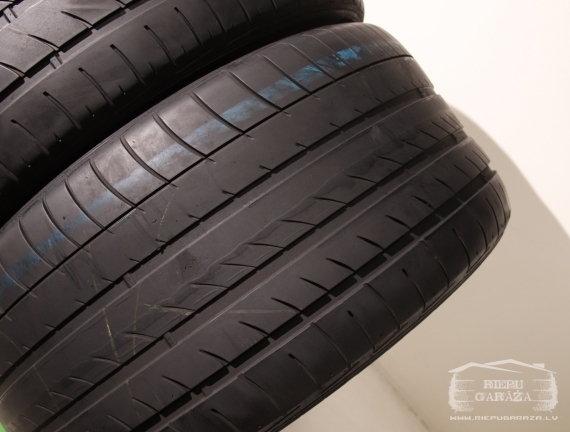 Dunlop SP Sport Maxx GT *