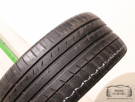 Kumho Ecsta LE Sport KU39