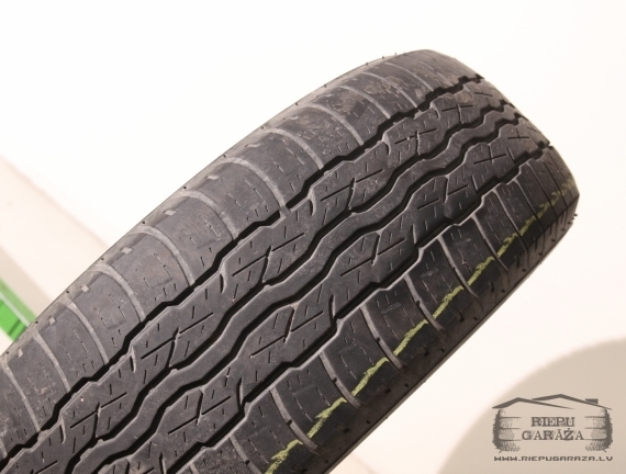 Bridgestone Dueler H/T 687