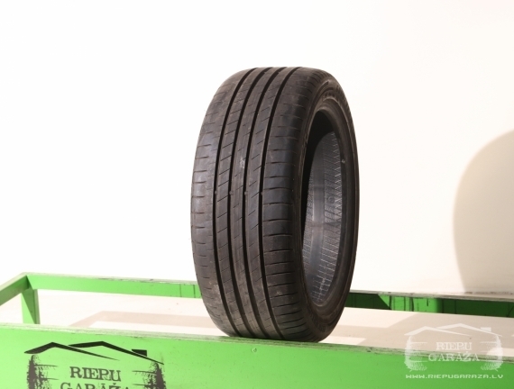 Goodyear Efficientgrip Performance