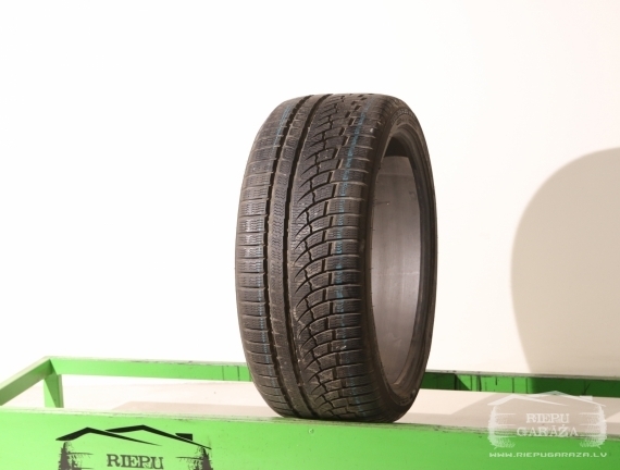 Nokian WR A4