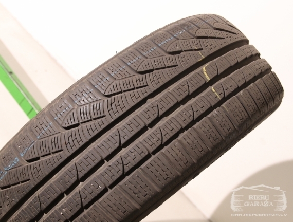 Pirelli Snowcontrol 210 II