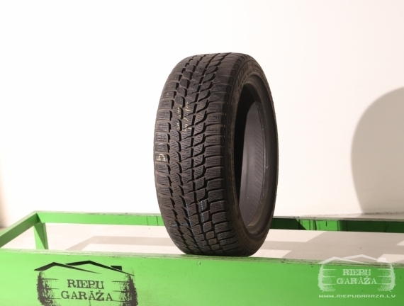 Bridgestone Blizzak LM-25