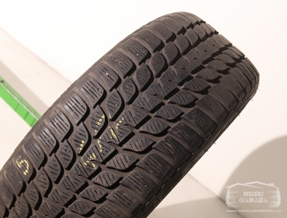 Bridgestone Blizzak LM-25