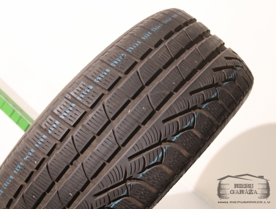 Pirelli SottoZero Winter 240 II