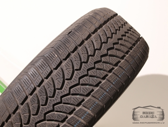 Bridgestone Blizzak LM-80