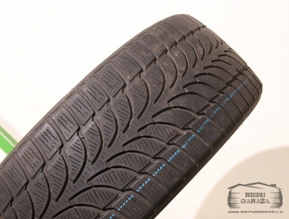 Bridgestone Blizzak LM-80 EVO