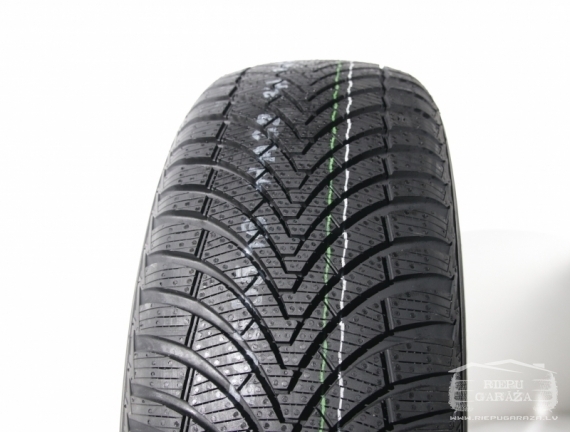 Kumho KUMHO SOLUS HA32