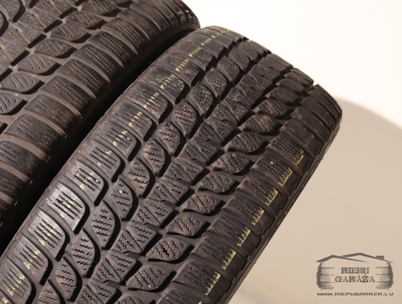 Bridgestone BLIZZAK LM-25V