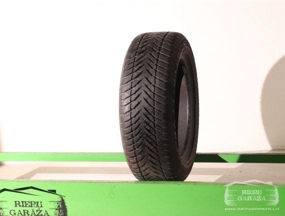 Goodyear Eagle UltraGrip GW 3