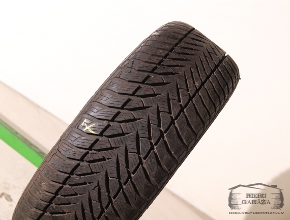 Goodyear Eagle UltraGrip GW 3