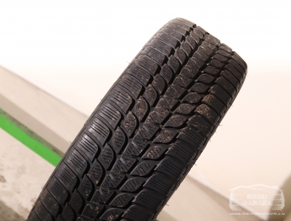 Bridgestone Blizzak LM-25