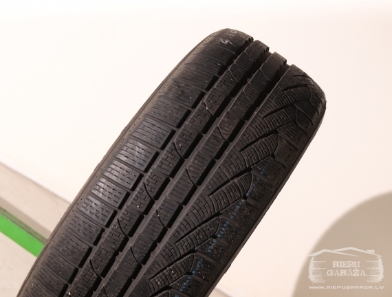 Pirelli SottoZero Winter 240 II