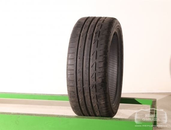 Bridgestone Potenza S001