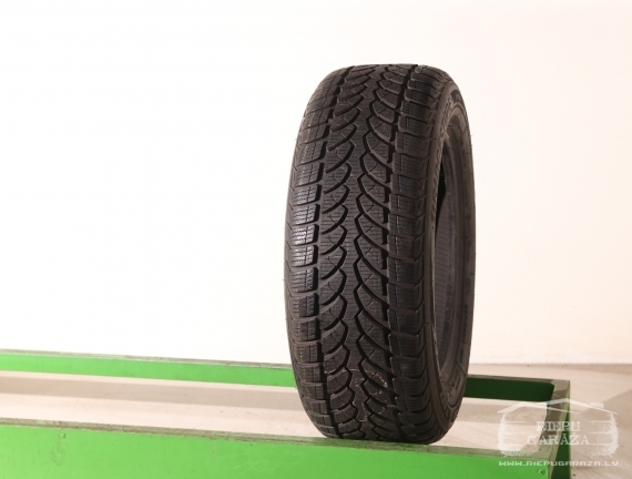 Bridgestone Blizzak LM-32