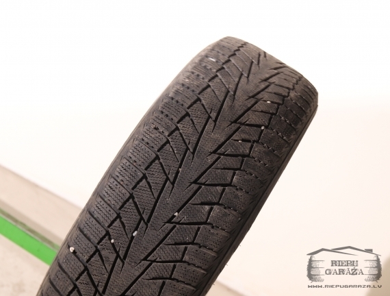 Hankook Winter I Cept iZ2 W616