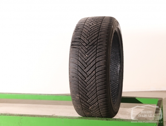 Hankook KINERGY 4s2