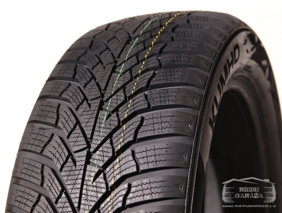 Kumho WinterCraft WP52